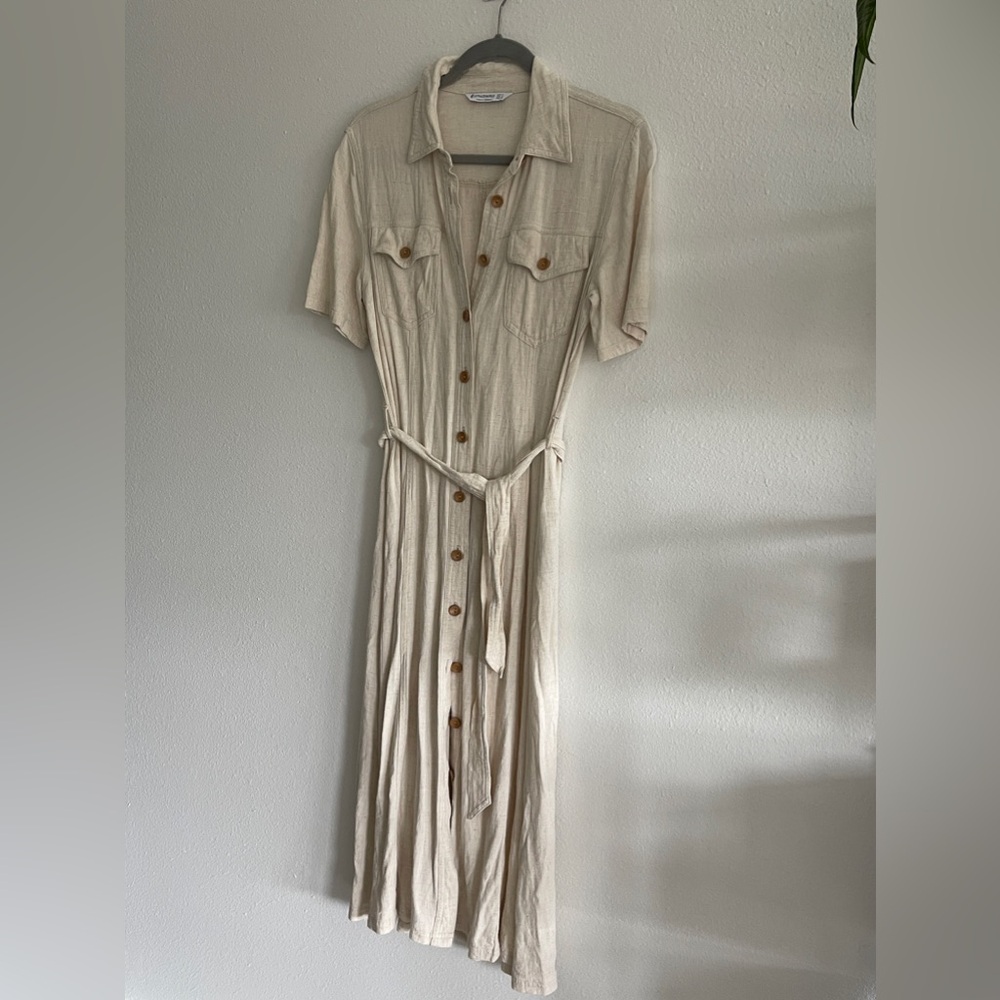 STRADIVARIUS linen blend dress M
